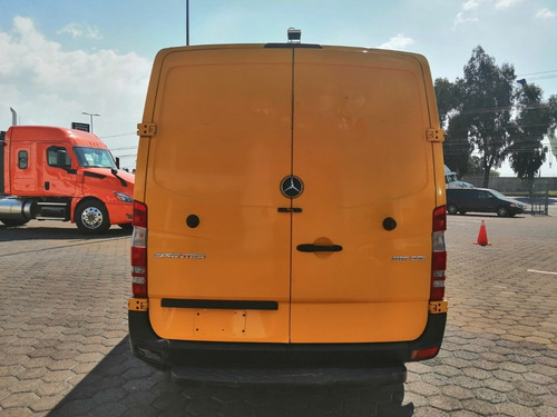 Imagen 7 de 14 de Mercedes-benz Sprinter 315 Cdi Modelo 2016
