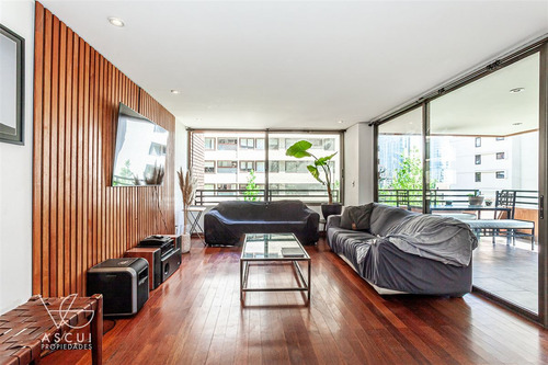 Amplio Departamento En Venta De 3 Dorm. En Las Condes