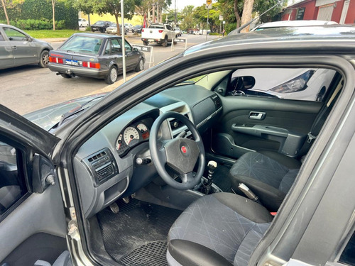 Fiat Palio 1.4 MPI ELX 8V FLEX 4P MANUAL