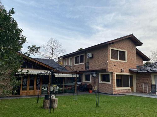 Casa En Venta En Barrio  Mapuche C.c, Pilar