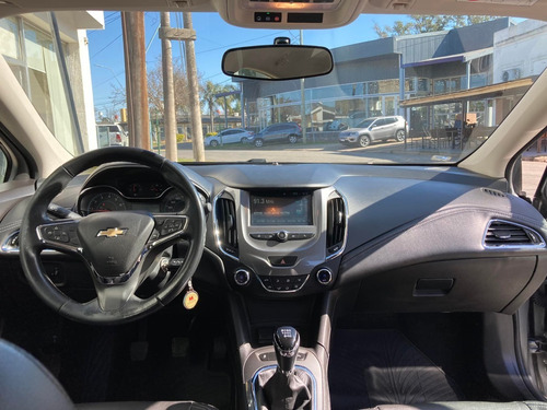 Imagen 11 de 16 de Chevrolet Cruze Ii 4 Puertas 1.4 Turbo Manual Cuero Año 2017