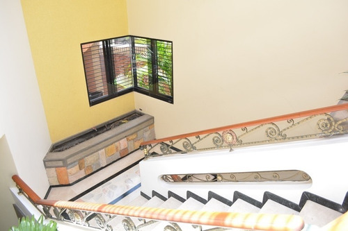 Imagen 21 de 29 de Casa En El Bosque Valencia Con Piscina, Marisol Castro 0424-4923040