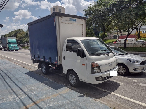 Imagem 5 de 11 de Hyundai Hr 2013 C/motor Novo Nf Km 238.000 Bau Saider