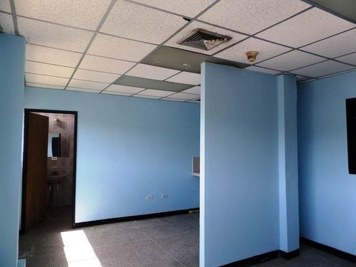 Imagen 14 de 28 de Excelente Galpon Industrial De 4.500 Mts Urb La Yaguara Mls # 22-4957