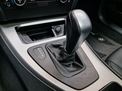 Imagem 8 de 20 de Bmw 320i 2.0 Top 16v 2008
