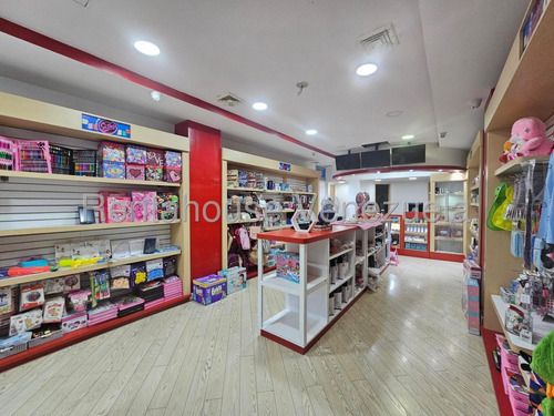 Estupenda Local Comercial En Venta En Manzanares. Mls# 25-12200 Zr