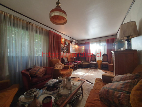 Amplia Casa En Plan De Viña Del Mar 4d 4b 3e 1bod Uf 7.990