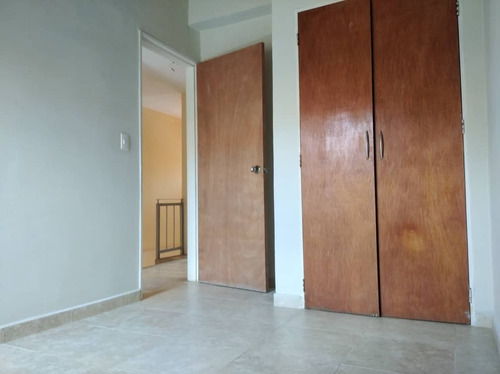 Imagen 10 de 16 de Town House En Urb. Guayabal, Naguanagua (atth-191)