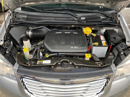 Chrysler Town & Country Li 2016 At V6 Tela Rin Estereo Ac