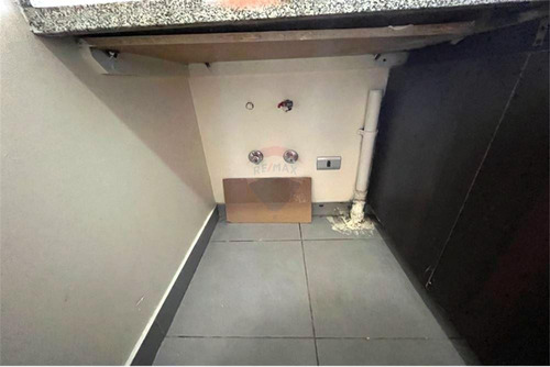 Recién Rebajado!. Depto En Primer Piso, Macul