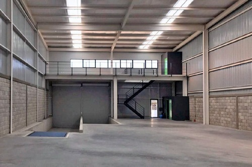 Atta Microparque Industrial, 450 M2 - Altura Mínima De 8 Met