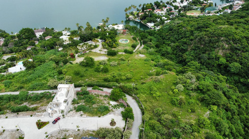 Terreno Con Vista Al Lago De Tequesquitengo