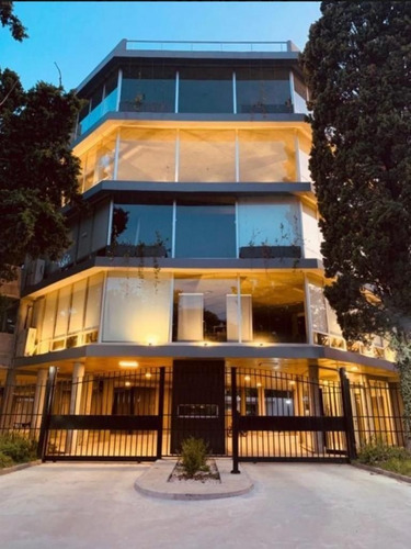 Imagen 2 de 13 de Oficina En Venta En Canning (con Permuta O Financiación)