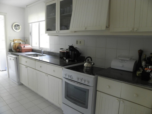 Imagen 21 de 24 de Apartamento En Venta De 3 Dormitorios En La Barra (ref: Lij-3918)