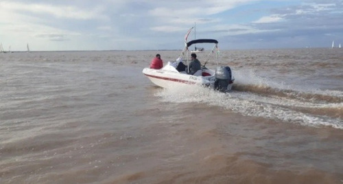Imagen 4 de 9 de Lancha Open 460 Litoral Motor Hidea 60 Hp 4 Tiempos Cuidada