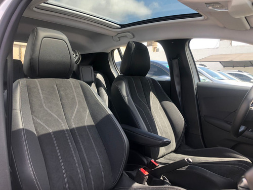 Peugeot 208 1.6l Feline Tiptronic am23.5