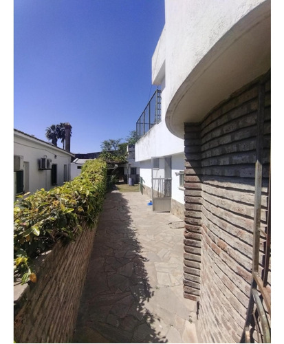 Casa Y Departamento En Venta. Apto Edificio. San Lorenzo, Santa Fe