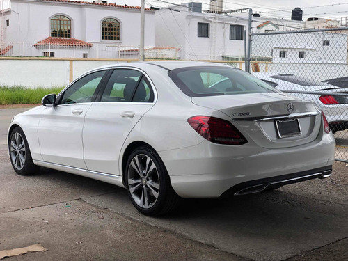 Imagen 11 de 15 de Mercedes-benz Clase C 2.0 200 Cgi Sport At 2016