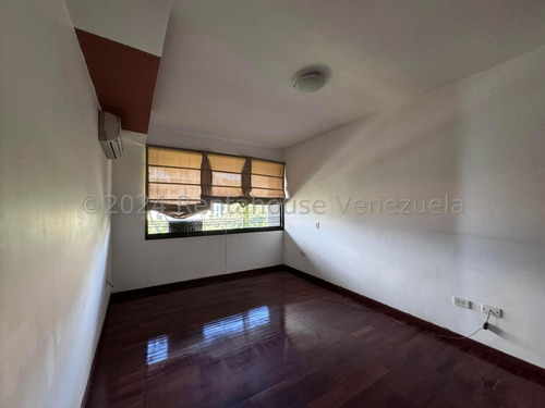 Potencial Apartamento Las Esmeraldas 26=5-3694 Ar