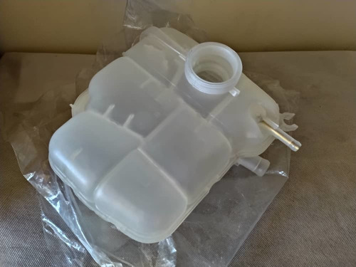 Depósito De Refrigerante Original De Chevrolet Cruze Gm