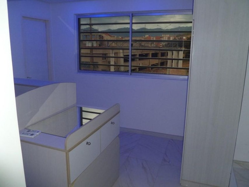 Imagen 6 de 16 de Eloisa Mejia Rentahouse Vende Townhouse En El Rincon Naguanagua 21-16545