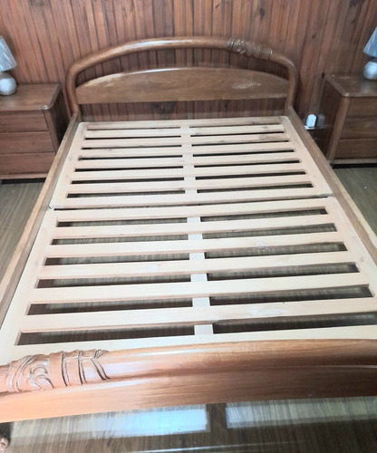 Juego De Dormitorio Madera Cedro Blanco Muy Buen Estado