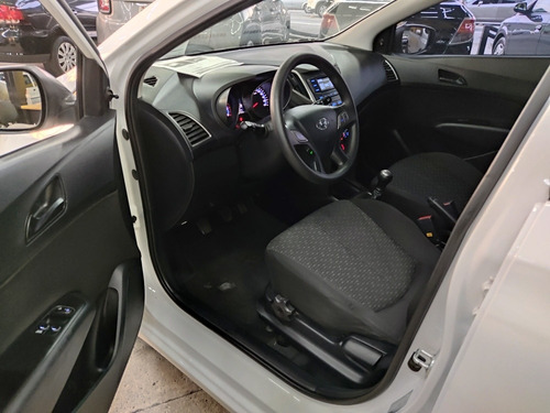 Imagem 9 de 11 de Hyundai Hb20 2019 1.0 Comfort Plus Flex 5p