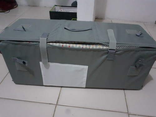 Imagen 3 de 3 de Corral Y Coche Marca Graco