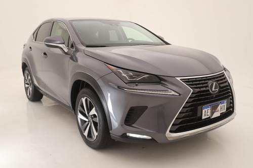 Lexus NX 300h Luxury