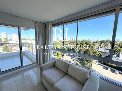 Apto 3 Dormitorios Con Vista A Playa Mansa Buenos Servicios