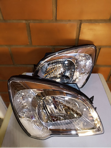 Faros Kia Sportage 2009-2012