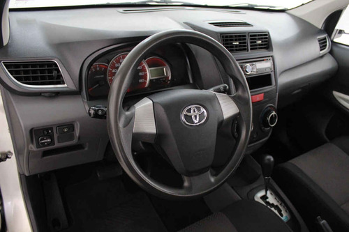 Imagen 9 de 15 de Toyota Avanza 2015 4 Cilindros