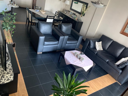 Dueña Vende Espectacular Semipiso En Plaza Mitre 4 Amb.