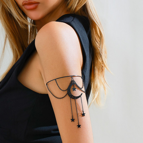 Brazalete Abierto Con Forma De Estrella Y Luna Gótica Con Bo