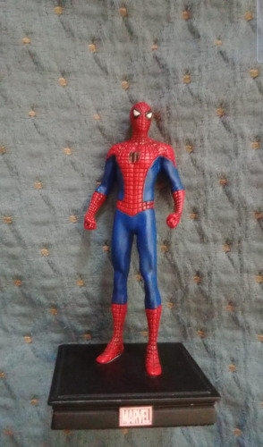 Spiderman Marvel Estatuilla
