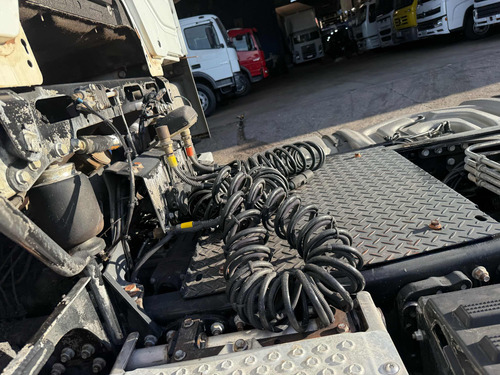 Axor 2544 Ls 6x2 Ano 2022 R$270.000,00