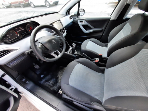 Peugeot 208 1.5 Allure 2013 $995000