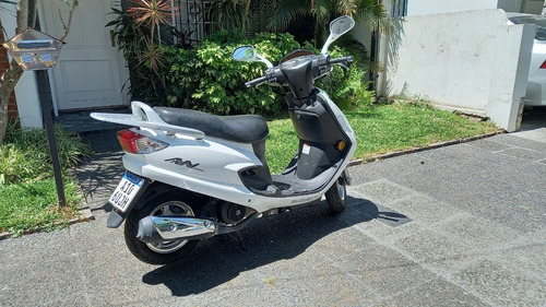 Imagen 5 de 7 de Suzuki An125