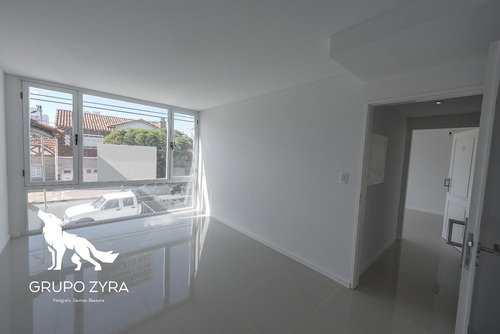 Imagen 3 de 8 de Ph 2 Ambientes A Estrenar - La Perla
