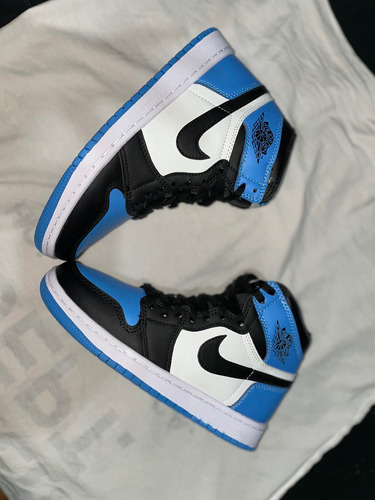 Jordan 1 Retro Unc Toe