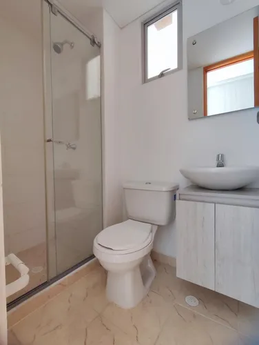 Apartamento En Arriendo En Prados Del Este. Cod A25507