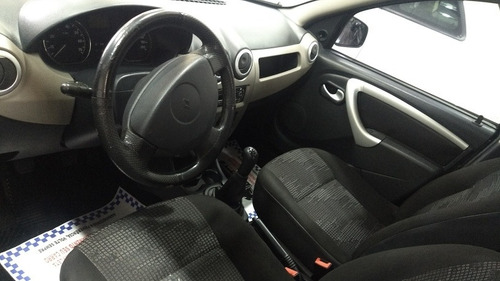 Imagem 4 de 11 de Renault Sandero 2011 1.6 Expression Hi-torque 5p