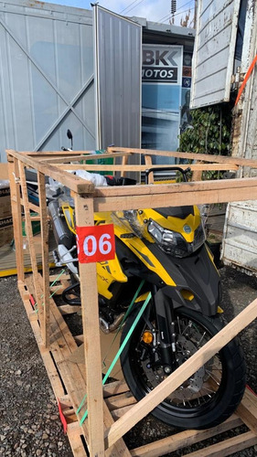 Imagen 4 de 12 de Benelli Trk 502 X En Sbk Motos