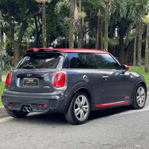 Mini John Cooper Works 2.0 TURBO AUTOMÁTICO
