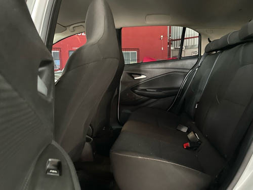 Chevrolet Onix LT 1.0