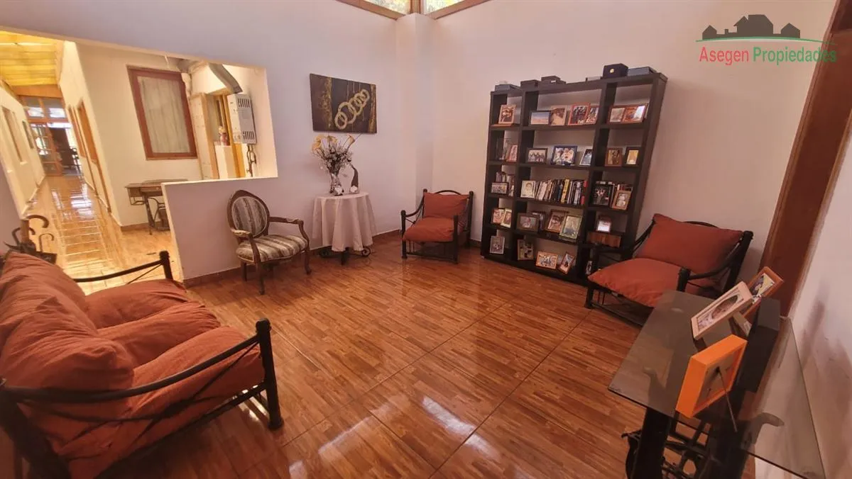 Imagen 2 de 28 de Casa En Venta De 9 Dorm. En Copiapó