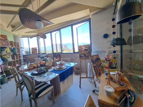 Excelente Local Comercial Distrito Avignon 25 Mt