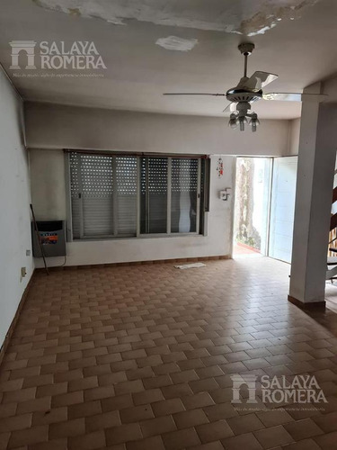 Imagen 5 de 23 de Duplex De 3 Dormitorios - Excelente Zona A Refaccionar -