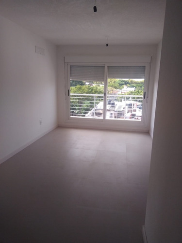 Imagen 2 de 12 de Apartamento 2 Dorm Bella Vista