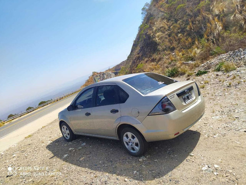Ford Fiesta Max Ambiente
